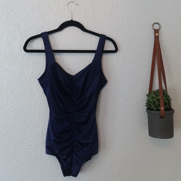 VINTAGE MAXINE OF HOLLYWOOD RUCHED ONE-PIECE {12} - Picture 4 of 11